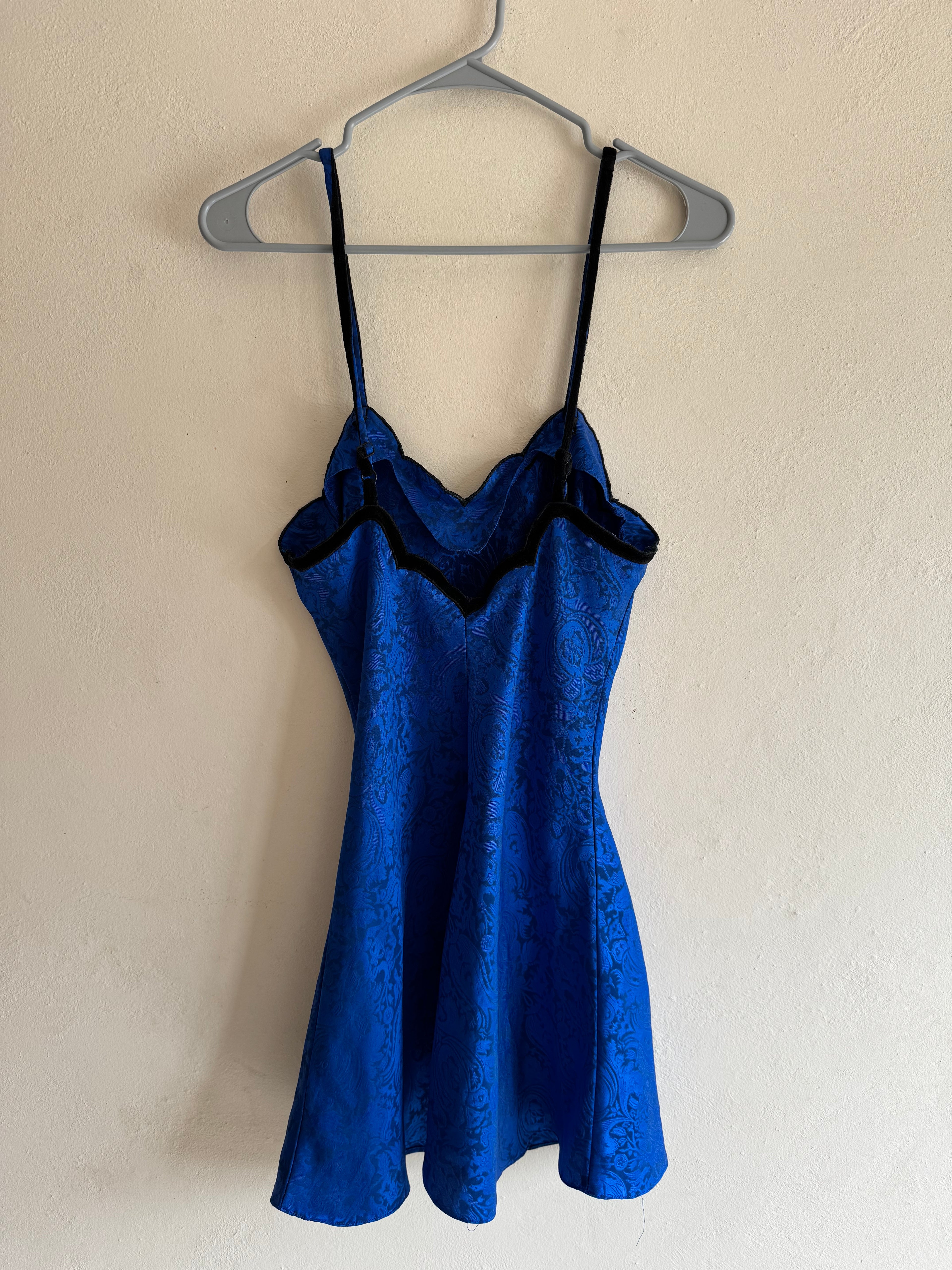 Pijama Victoria's Secret azul rey