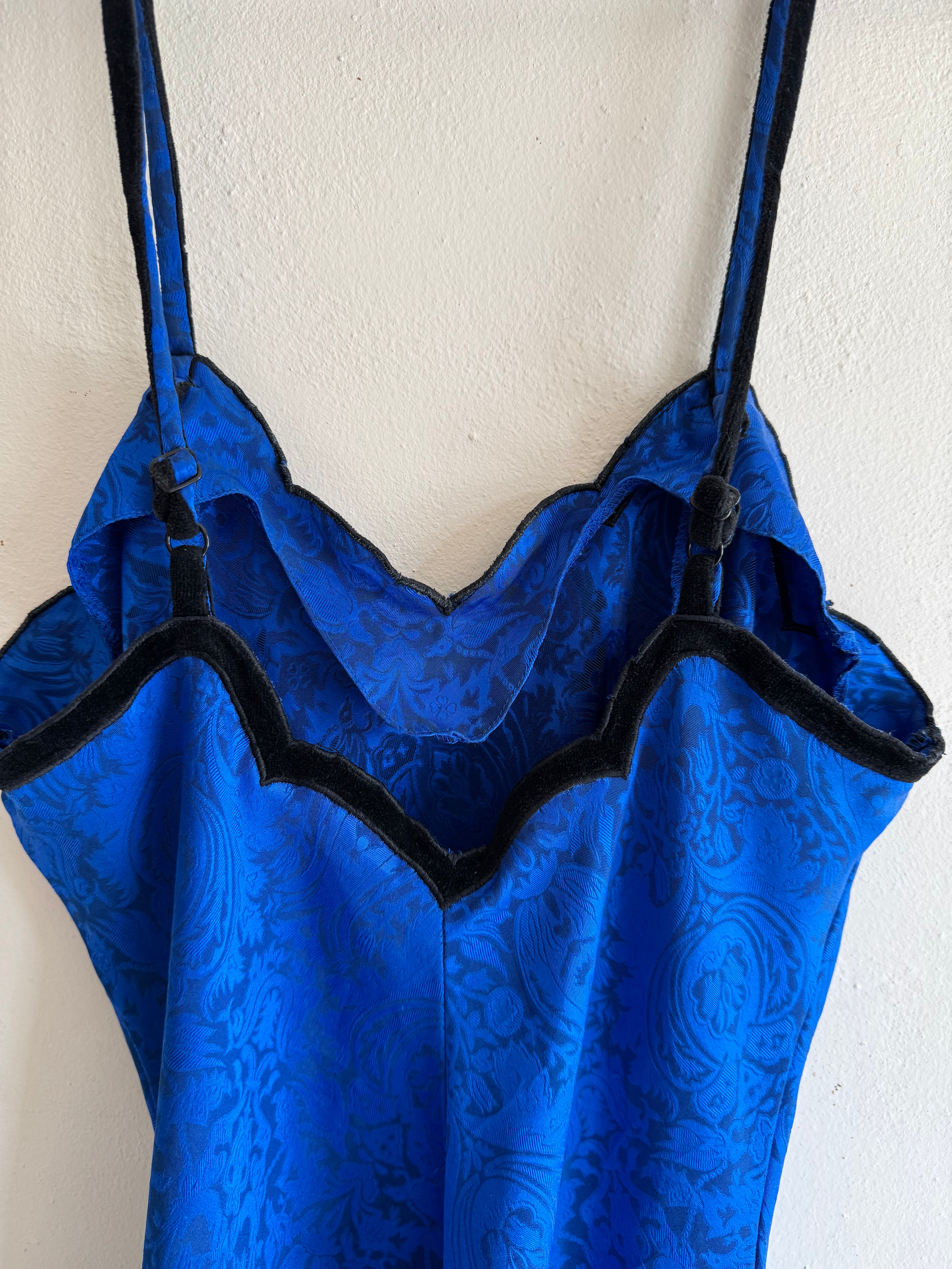 Pijama Victoria's Secret azul rey